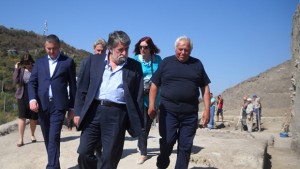 Община Варна разменя за Дупката акции за 16 милиона лева