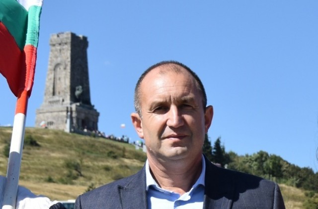 Генерал Радев: Кандидатът на ГЕРБ ще е аватар на Борисов