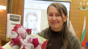 Кубратска поетеса със Златно перо от литературен конкурс