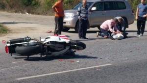 31годишен моторист пострада след челен сблъсък край Гоце Делчев