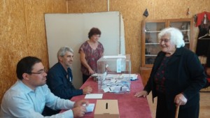 68 активност в Дяково гласува и най възрастният жител Йорданка