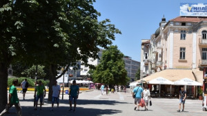 Улична врачка обра малолетно момче в центъра на Плевен