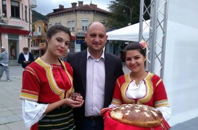 Д- р Иван Ибришимов бе гост на кампанията Подкрепям Българското в Кюстендил