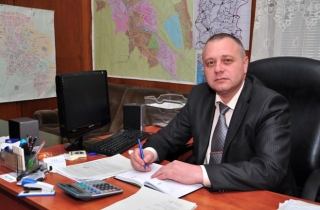 Николай Йорданов отново е заместник кмет