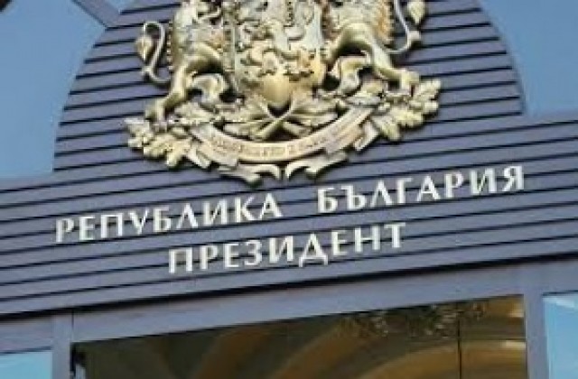 Какви поличби видяха представители на кандидат-президентите в номерата в бюлетината
