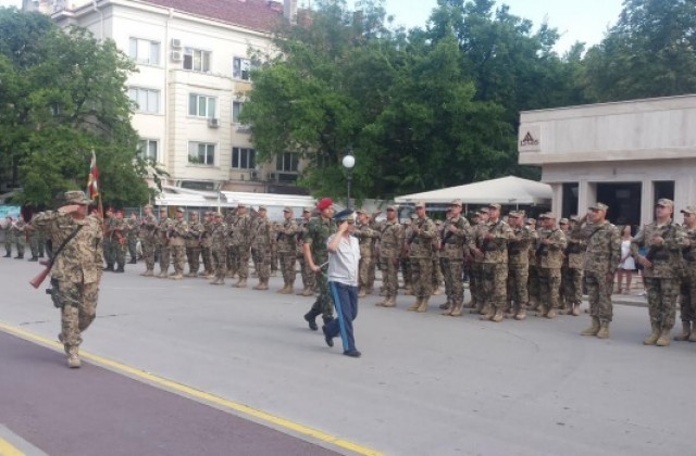 Началникът на отбраната ще присъства на празника на 61-ва механизирана бригада