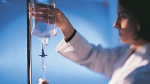 Криза за медицински сестри хиляди не достигат