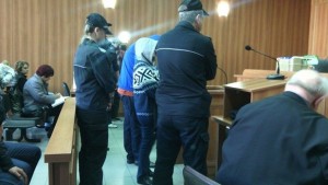 Измамниците от Дупнишка популярна каса остават за постоянно в ареста
