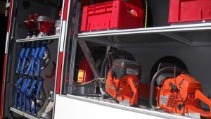 Горя автомобил