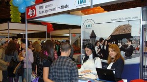 Водещи чуждестранни университети представят програмите си във Варна