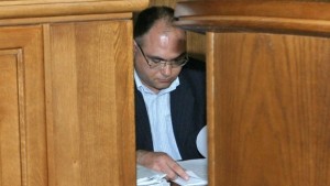 Обвиняват гард на Слави Трифонов за стрелбата по Владо Кузов