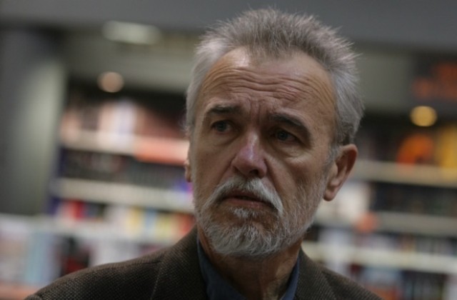 Почина журналистът Румен Данов