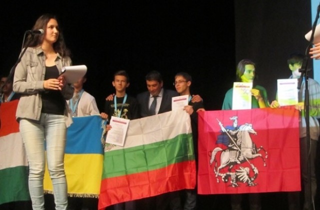 7 медала получиха българските ученици на Международната олимпиада по астрономия