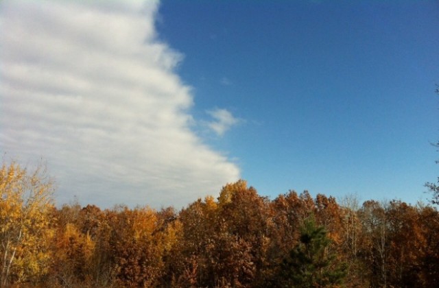 Променлива облачност на 13 октомври