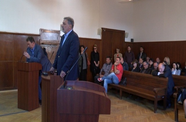 Отложиха делото срещу Георги Иванов