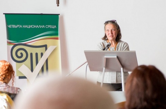 Нела Рачевиц, зам.-кмет на Габрово: Няма по-добър начин за развитието на един човек от контактите „лице в лице”