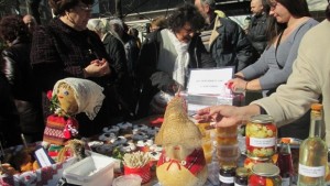 Селският мол става на две години