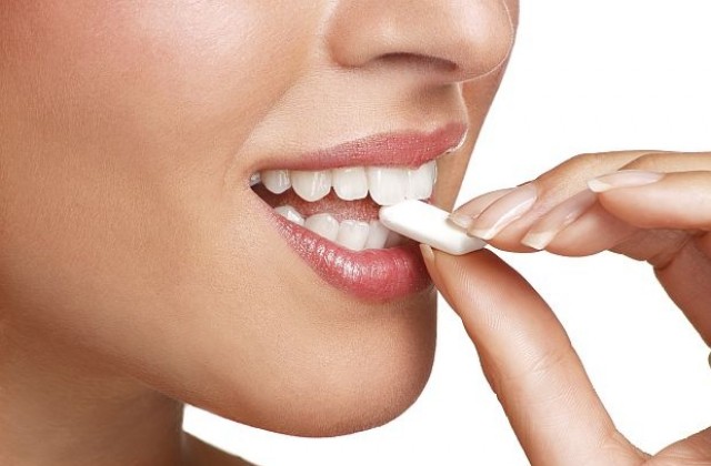 10 минути дъвчене на дъвка може да ни освободи от 100 млн. бактерии