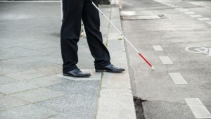 Отбелязваме Деня на белия бастун