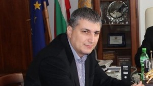 Иван Динов Няма да позволя пошли сценарии да пречат на