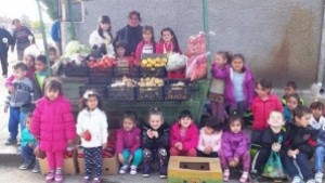 Детски зеленчуков пазар в Стралджа