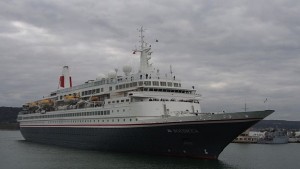 207метров круизен лайнер акостира във Варна ВИДЕО СНИМКИ