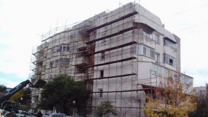 Започна санирането на първите 4 блока по програмата за енергийна