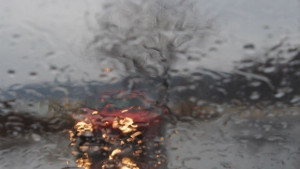 Времето на 19 октомври Облачно с превалявания