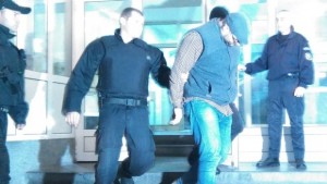 Божо Кравата иска отвод на раследващите адвокатът му го захранва