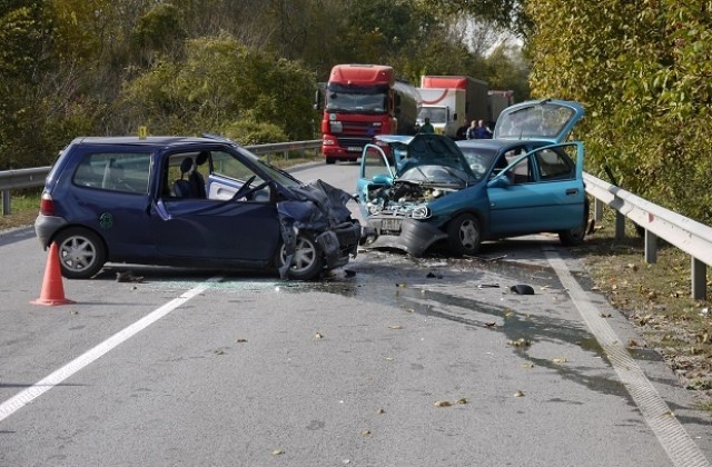 43-годишна жена от Плевен загина при катастрофа на пътя Шумен-Русе