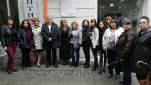 Откриха паметна плоча пред дома на проф Георги Ангушев в