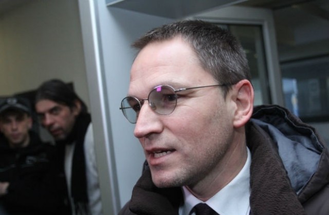 Калпакчиев ще настоява за публично извинение от представляващия ВСС
