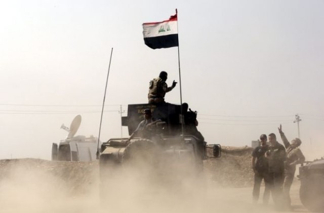 Армията на Ирак е на 8 километра от Мосул