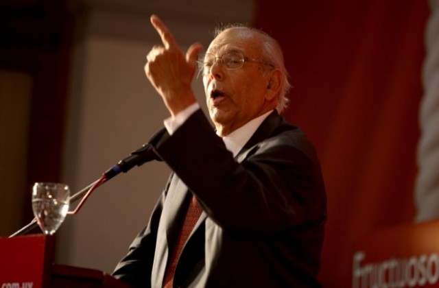 Почина бившият президент на Уругвай Хорхе Луис Батле