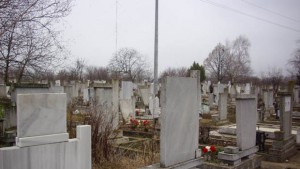 Променят таксите за гробно място в Добрич