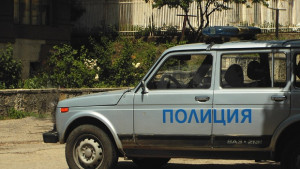 Заловиха двама младежи обрали къща в село Видно