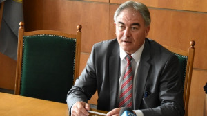 Георг Спартански Засега Плевен е чист и няма плакатна война