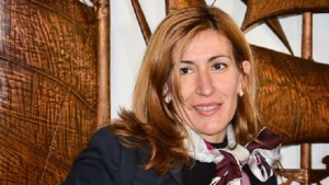 Министър Ангелкова представя в Пловдив очакванията за зимния сезон