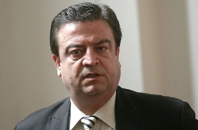 Кънчев: Чух оплаквания, че на българите на изборите плащат повече, отколкото на ромите