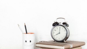 Върнахме часовниците с час назад