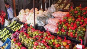 Цените на основните хранителни стоки на едро остават без промяна