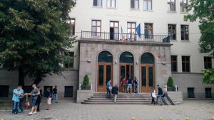 С протест подкрепят младежа нападнал лекарка от Спешното