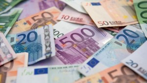 Откраднаха 4500 евро от къща в село Септемврийци