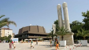 Спомен за 30 години ФКЦ Комплексът остава без ток минути