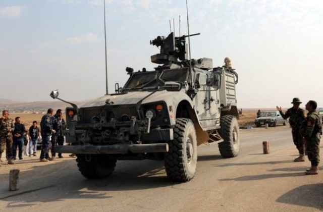 Иракски военни части навлязоха за първи път в самия град Мосул