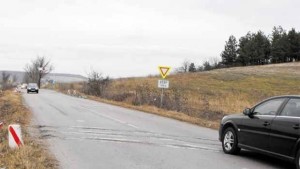 В сряда отварят ценовите оферти за ремонта на пътя Разград