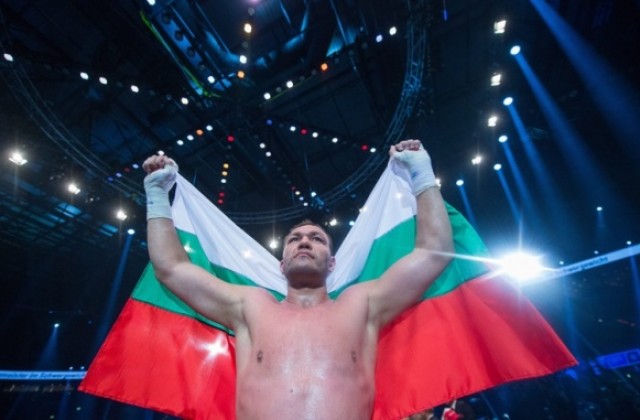 Големият бокс идва в София