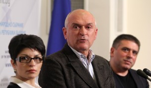 ГЕРБ бързат с въпросите от референдума на Слави