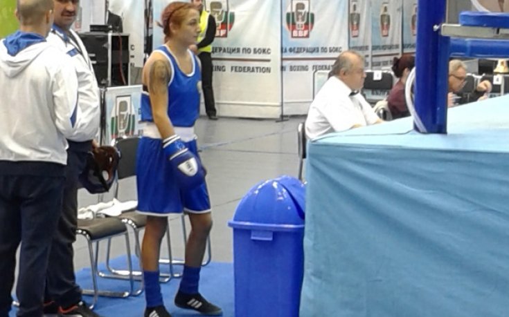 Наша боксьорка отчете, че липсата на опит е решаваща за загубата