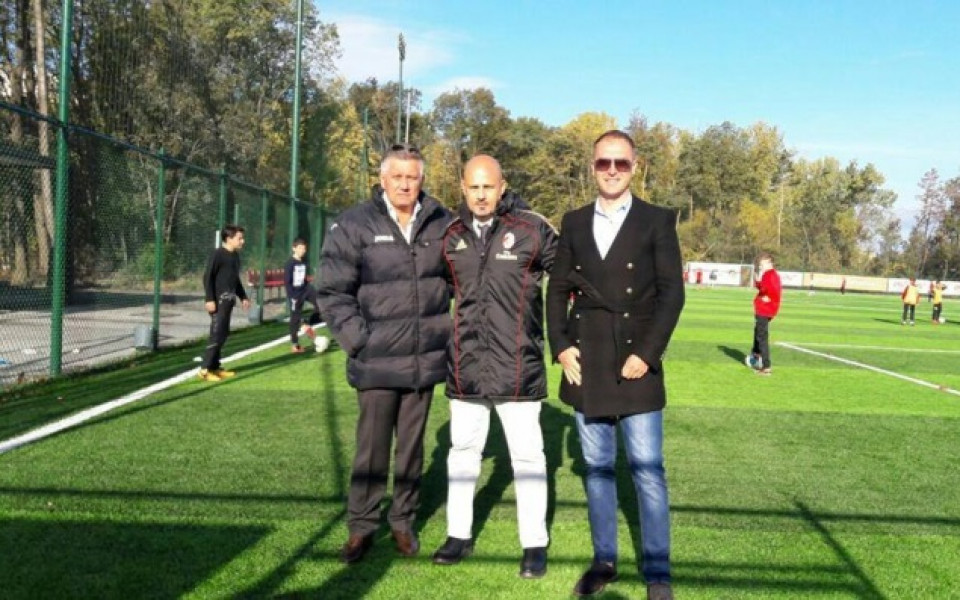 Василев и Паргов ще гостуват на Милан